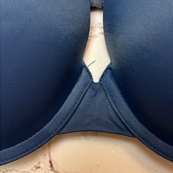 VS Pink Wear Everywhere Push Up - Picture 4 of 12